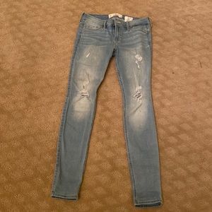 Hollister women’s jeans